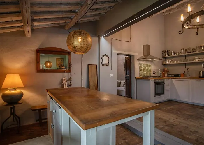 Holiday home Historic With Loggia In *