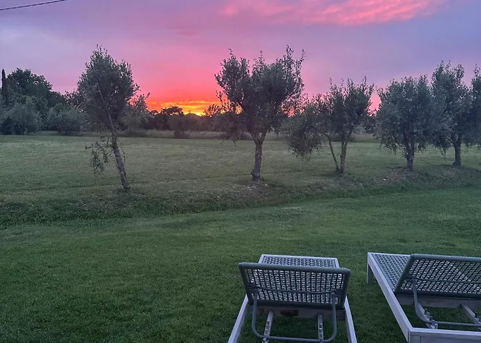 Historic With Loggia In Cortona